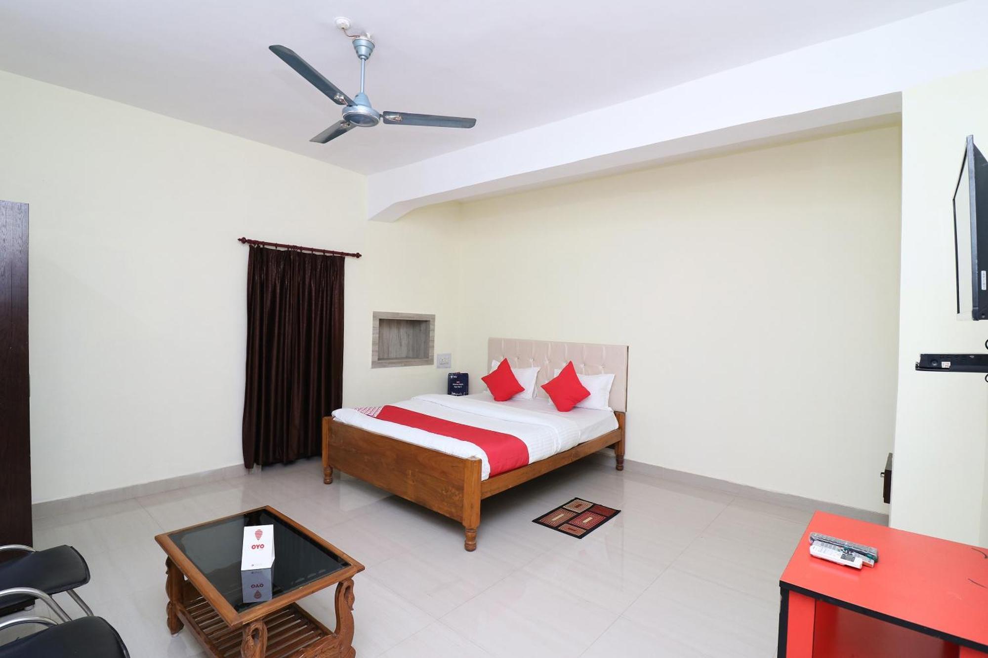 Hotel Shreya Bhubaneswar Eksteriør bilde