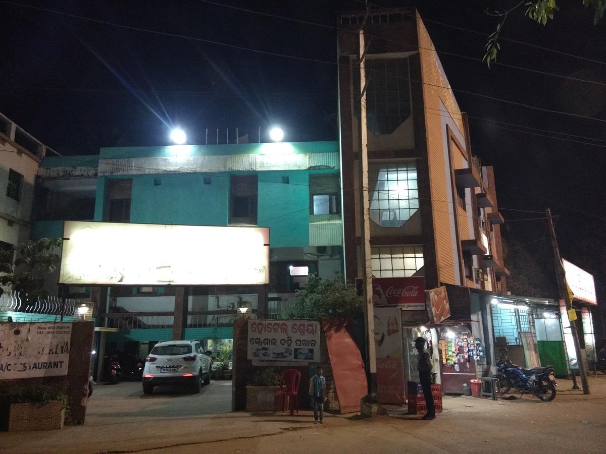 Hotel Shreya Bhubaneswar Eksteriør bilde