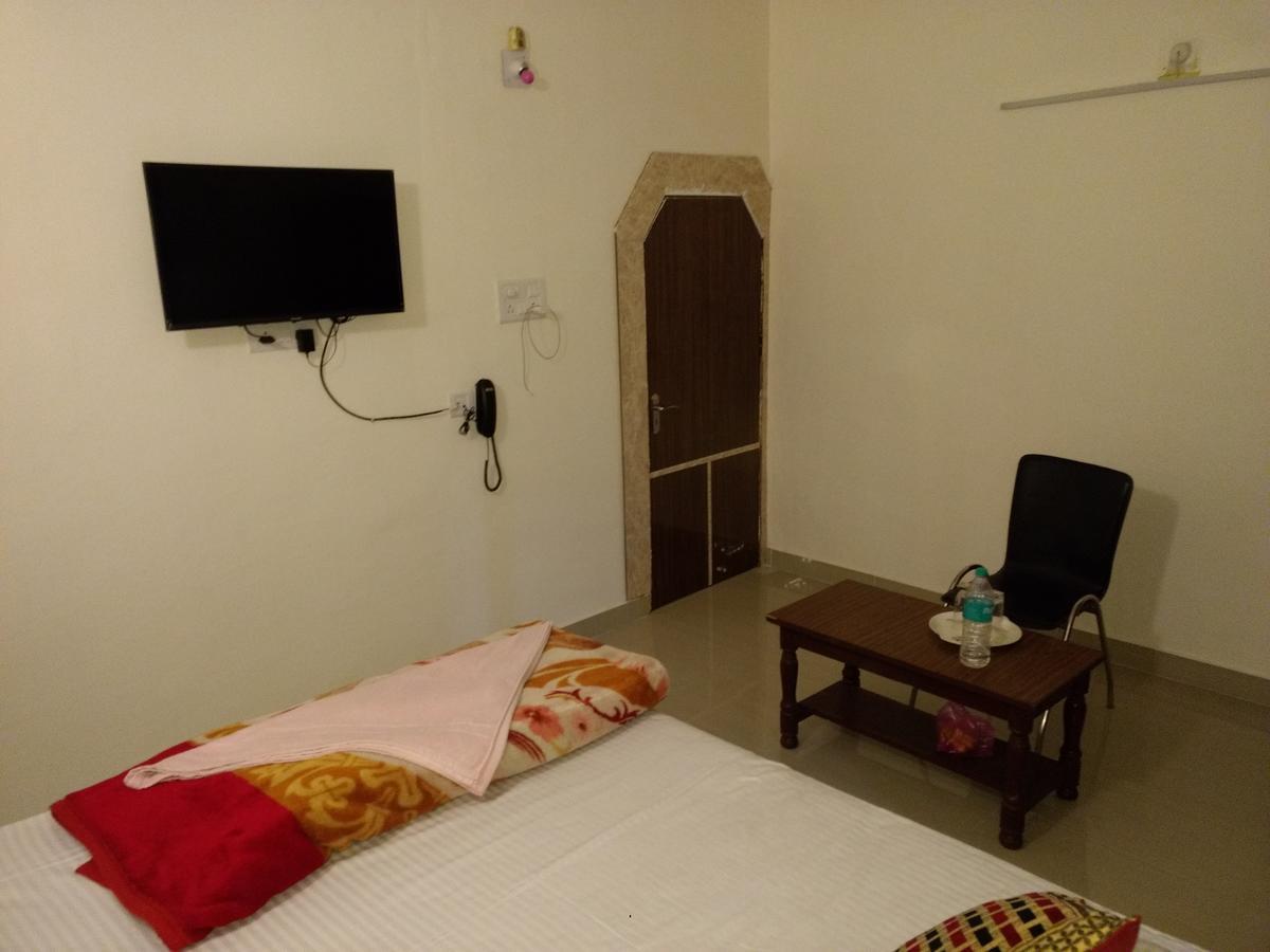 Hotel Shreya Bhubaneswar Eksteriør bilde